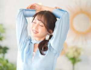 都筑区（都筑ふれあいの丘駅）の歯医者、マサキ歯科クリニックで、顎関節症は治療を受けなくても改善する？セルフケア方法や放置するリスクを解説