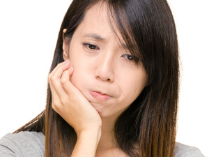 都筑区（都筑ふれあいの丘駅）の歯医者、マサキ歯科クリニックで、マウスピース矯正で話しにくい場合の対処法についての解説