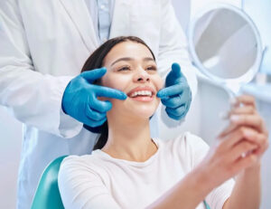 都筑区（都筑ふれあいの丘駅）の歯医者、マサキ歯科クリニックで、オールセラミックとジルコニアの違いは？審美性と強度の比較を解説