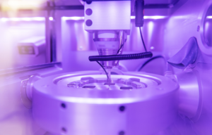 都筑区（都筑ふれあいの丘駅）の歯医者、マサキ歯科クリニックで、CAD/CAM冠の10年後の変色リスクと予防法を解説